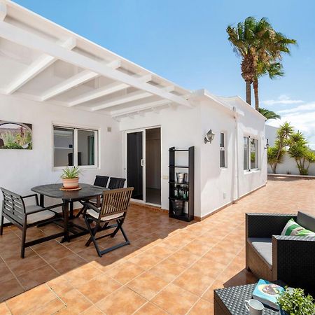 Casa Del Cura Villa Puerto del Carmen  Exteriör bild